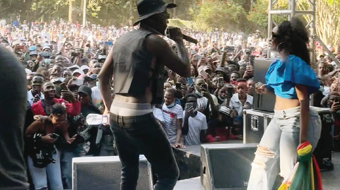 crogger hails Holy Ten