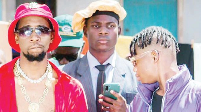 Poptain, Herman bromance pays off