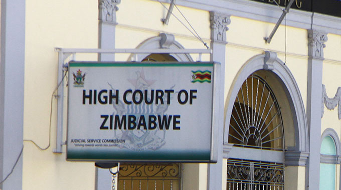 High Court Overturns Fraud Conviction of Ex-AirZim Executives