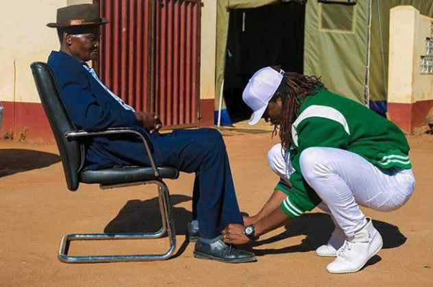 Jah Prayzah Mourns Father