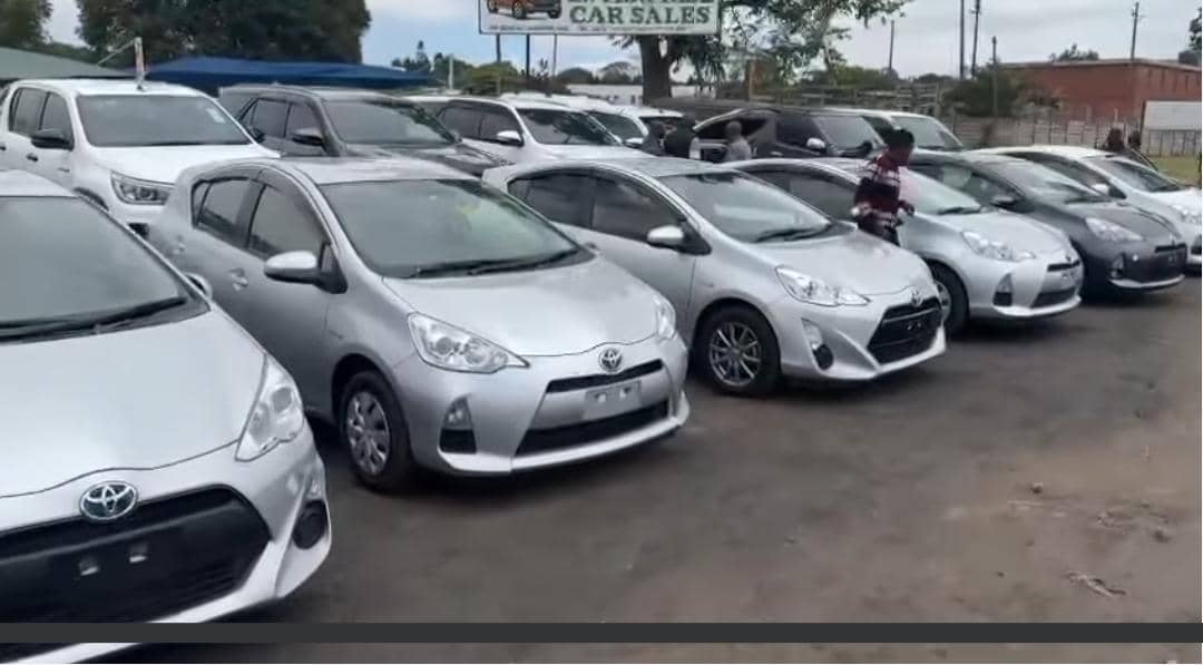 Wicknell Chivayo Gifts Six Bloggers with Brand New Toyota Aquas Image via Facebook