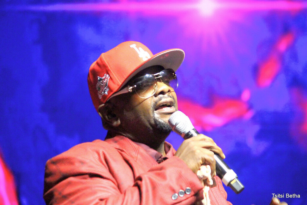 Eleana and John Makombe Celebrate Gospel Legends with Awards and Electrifying Performances