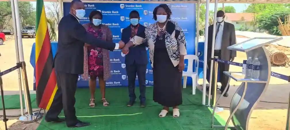 Stanbic Bank Donates US$15,000 for Life-Changing Hernia Surgeries for 50 Underprivileged Children phoro credit Pindula