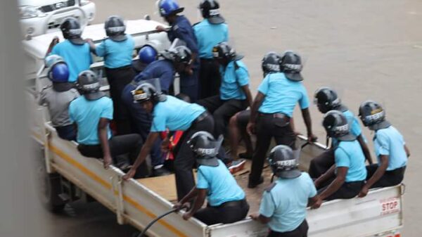 Municipal Workers Protest Over Unpaid Salaries, Demand USD Wages