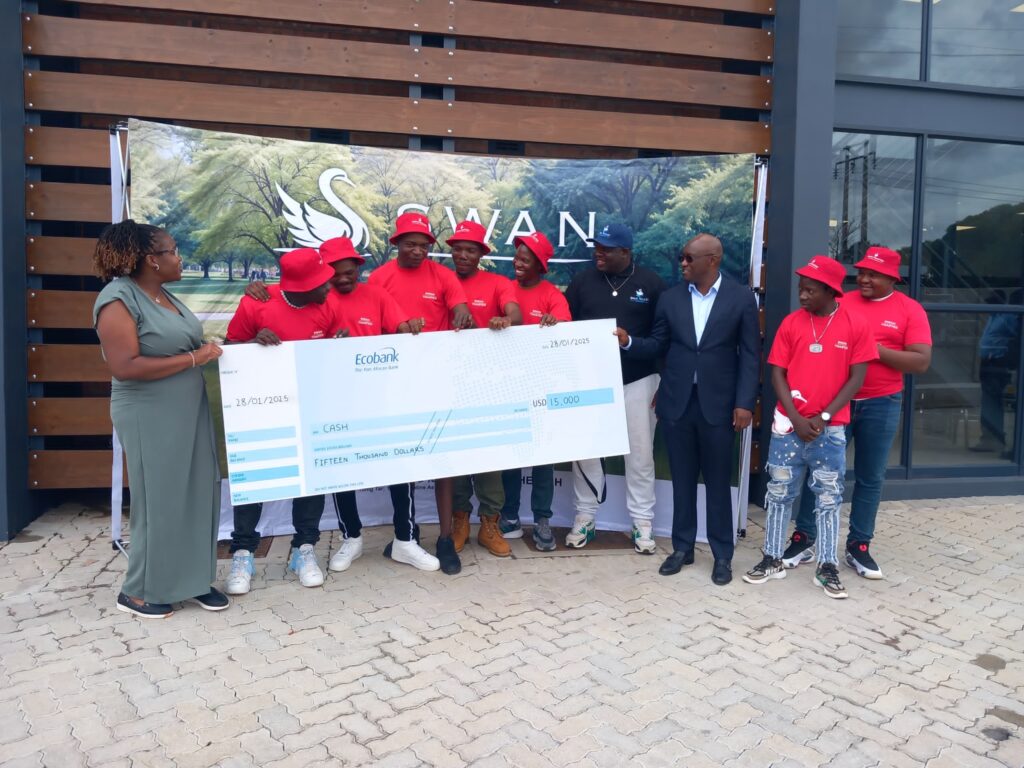 Pictures: Musicians Receive Pledges from Prophet Edd Branson and Boss Paradza
