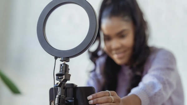 Top 5 Side Hustles That Earned Africans Big Money in 2024